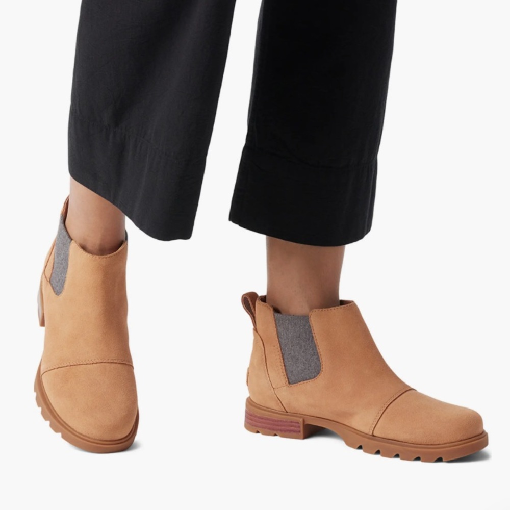 Sorel Tan Ankle Boots with Gray Accents